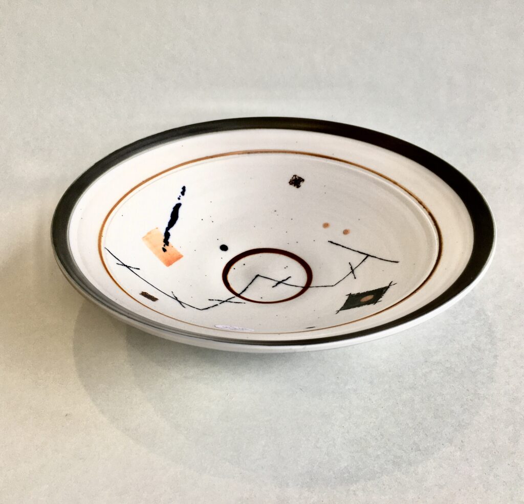 Image of Harvey Bradley's porcelain plate "Flight Plan" 
