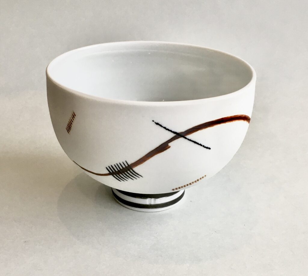 Image of Harvey Bradley's porcelain bowl "Flght Song" 